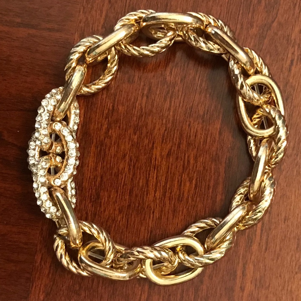 🎉NEW Gold-tone Fashion Stretch Link Bracelet⭐️